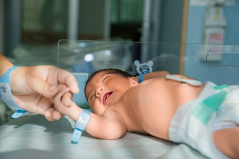 Best Neonatologist in Hari Nagar
