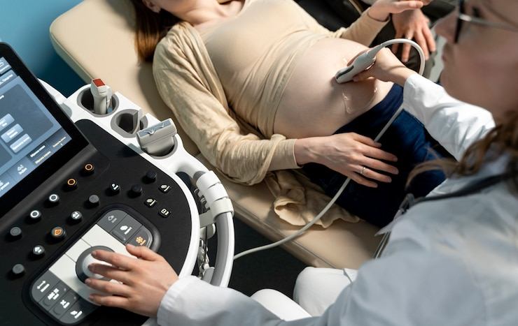 best Obstetrics and Gynecology treatment in Hari nagar